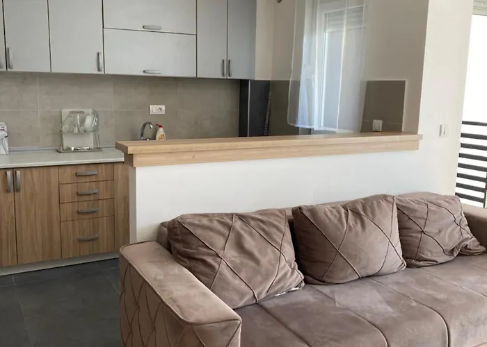 Cool With Free Parking Appartement