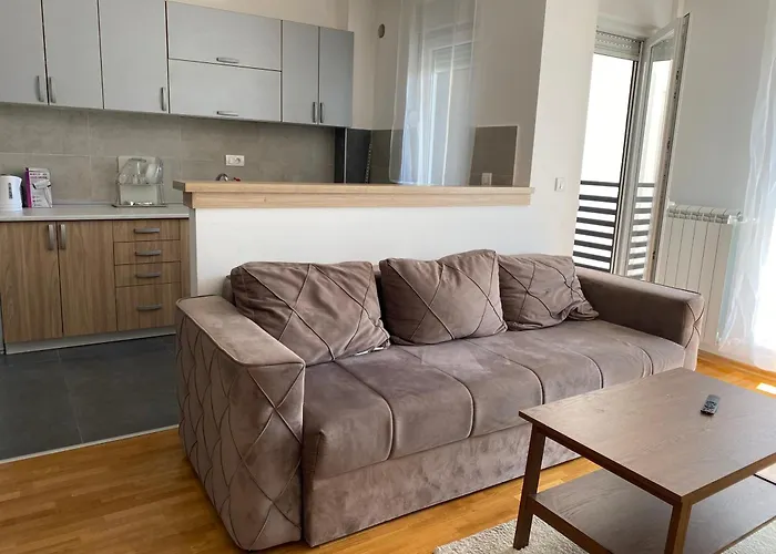 Cool With Free Parking Čačak