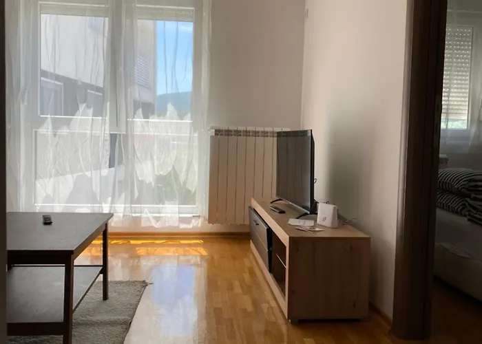 Cool With Free Parking Appartement Čačak